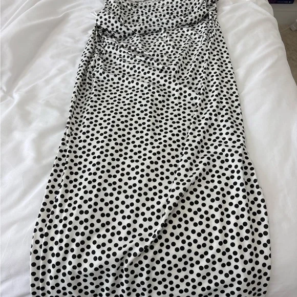 Zara Black & White Polka Dot Cowl Neck Camisole - Picture 2 of 3